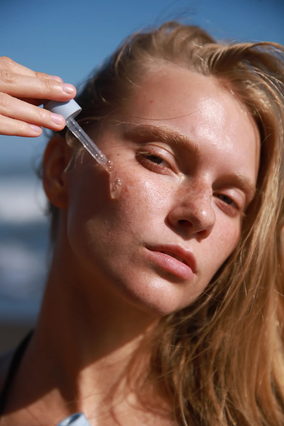 Volcanic Ash Probiotic Serum — detail 2
